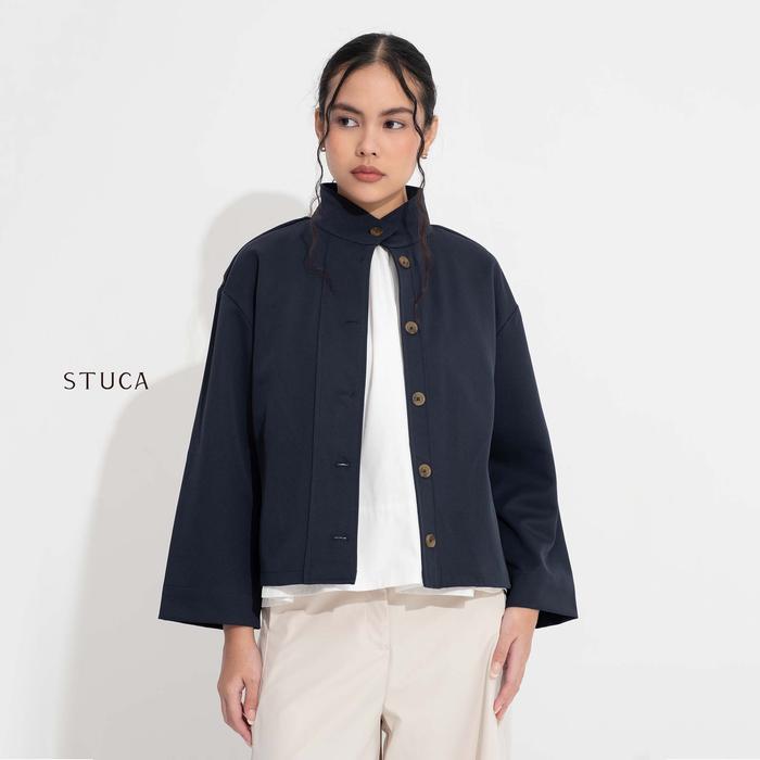 STUCA – Jacket Wanita – Kiro Jacket (Cropped Spring Jacket with Pleated Back Detail) - Taupe, S-M foto 7
