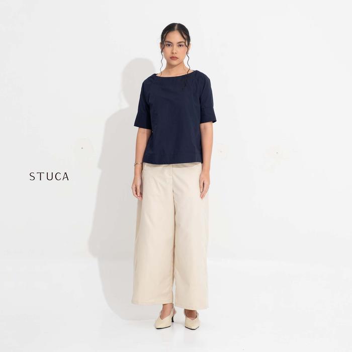 STUCA – Celana Wanita – Tako Pants (Barrel Pants with Front Seam Detail) - Cream, 26