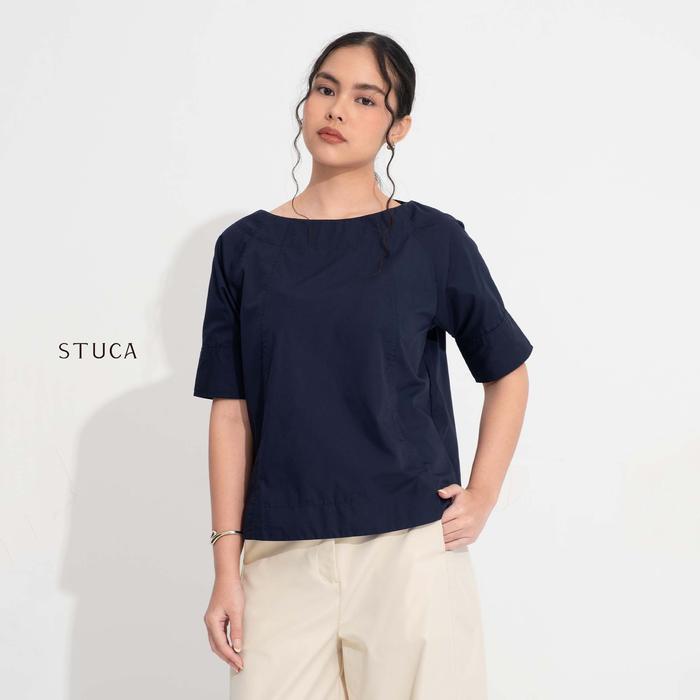STUCA – Atasan Wanita – Luma Top (Curved Round Neck Top) - Black, S-M foto 7