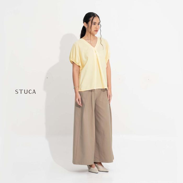 STUCA – Atasan Wanita – Kaze Top (Minimalist V-Neck Pleated Top) - Butter Yellow, S-M