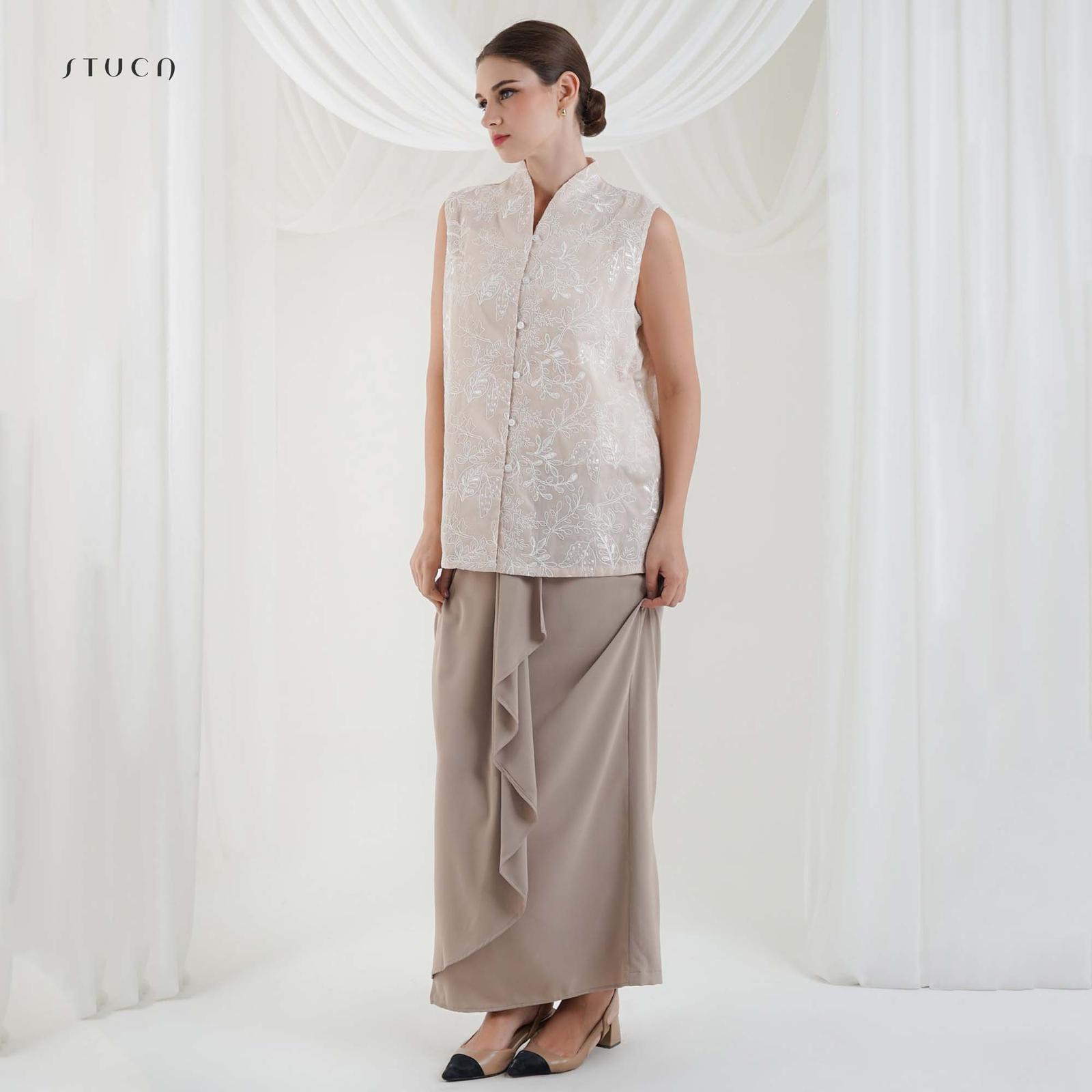 STUCA – Baju Lebaran – Camelia Top (Embroidered Cotton Sleeveless Top) - Pink