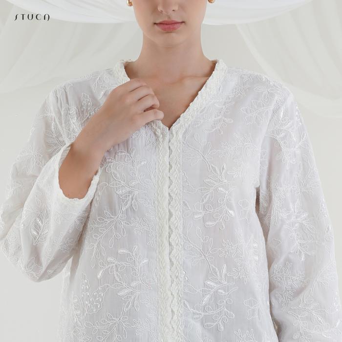STUCA – Baju Lebaran – Florine Tunic (Embroidered Tunic Top) - Off White