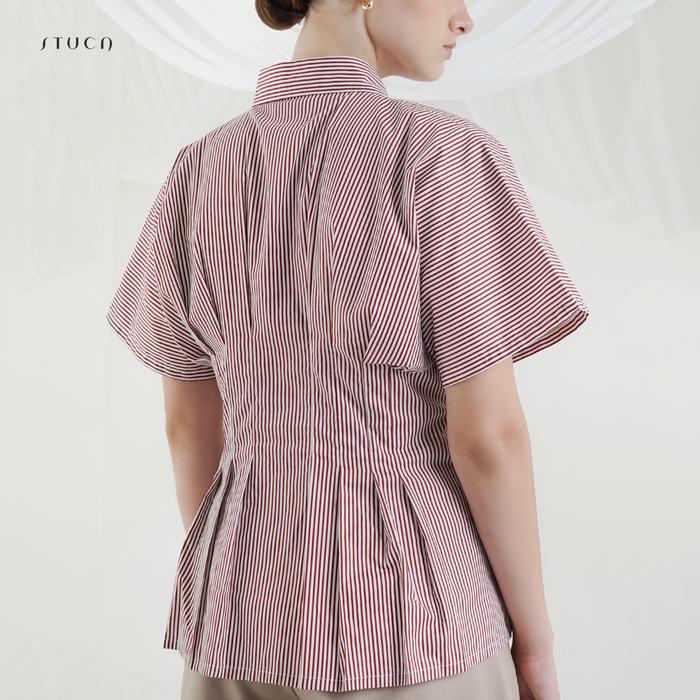 STUCA – Blouse Wanita – Rhea Top (Striped Short-Sleeve Pleated Blouse) - Navy, SM